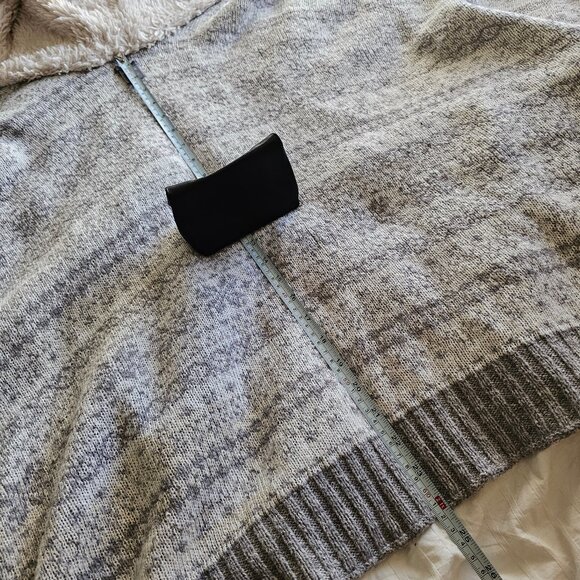 Aerie Hooded Sweater Shawl/Cape - Grey/White - One Size - Picture 8 of 9